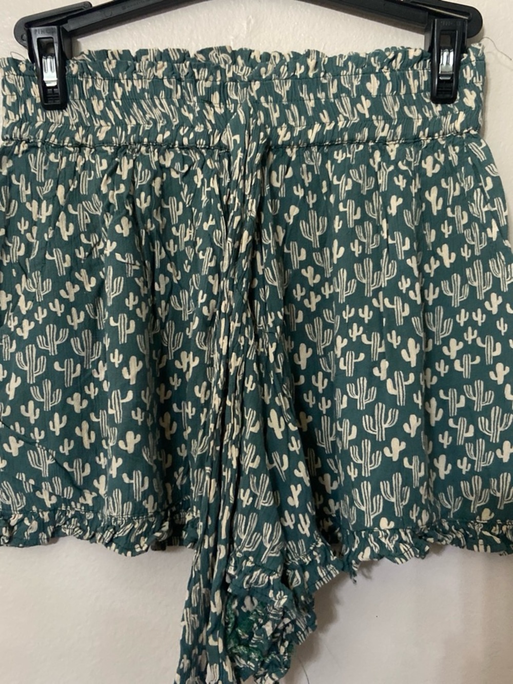 Angie green Shorts with Cream/beige Cactus Print